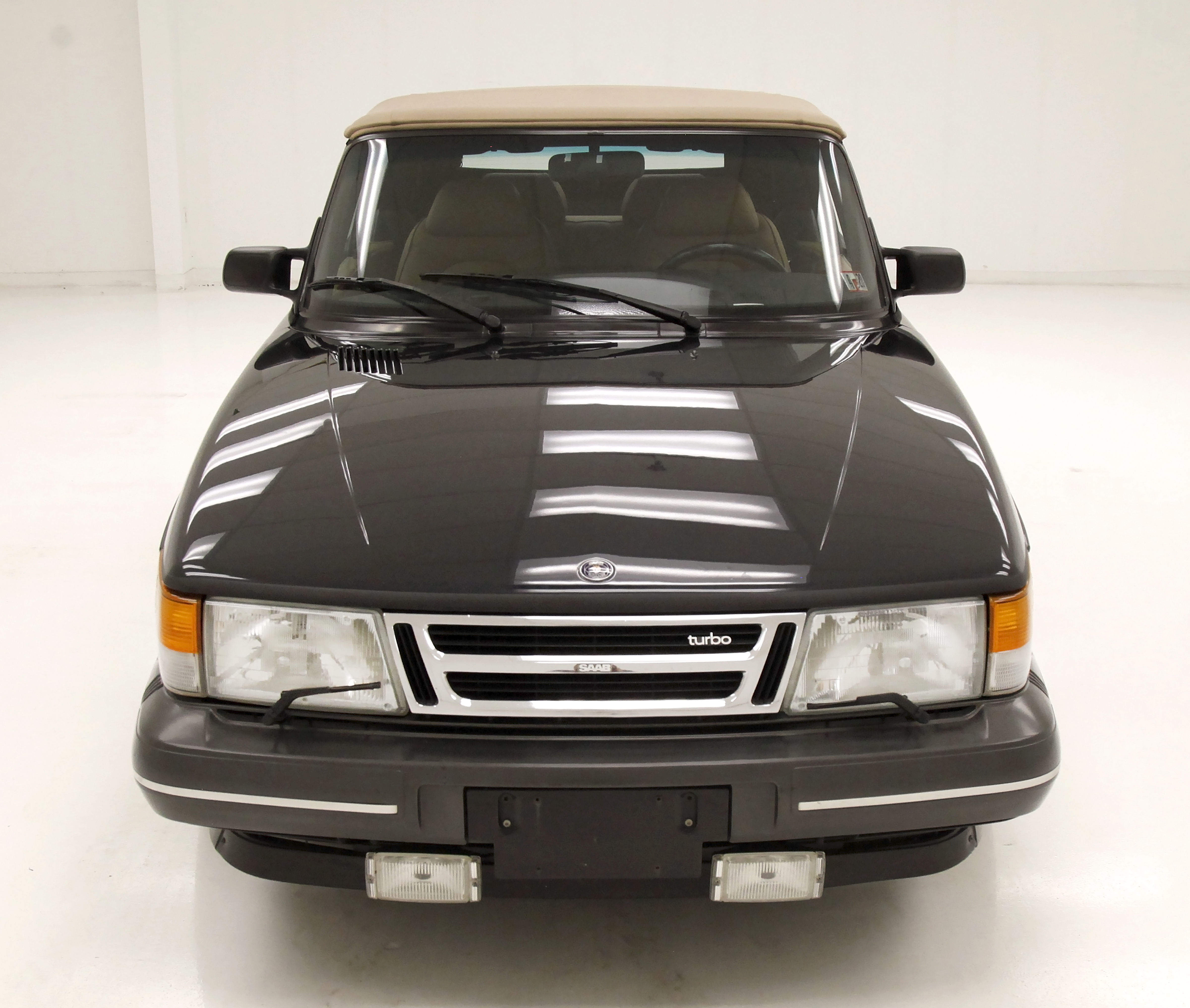 1984 Saab 900 Base Value | Hagerty Valuation Tools®